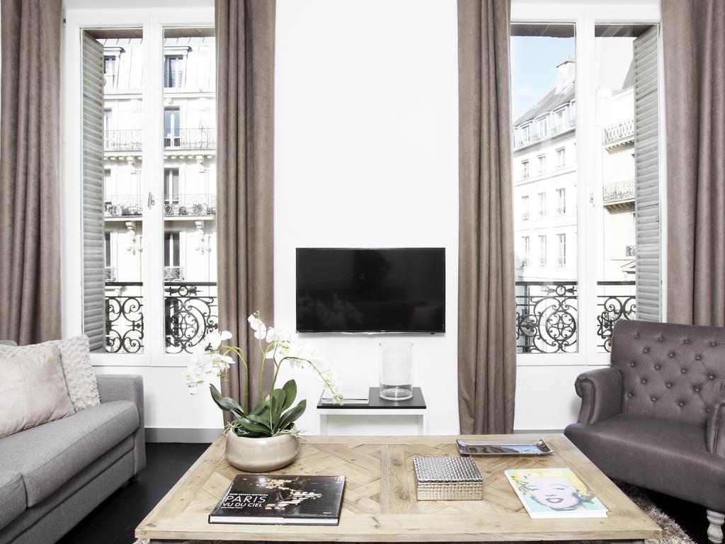 Livinparis - Luxury 3 Bedrooms Le Louvre I Oda fotoğraf