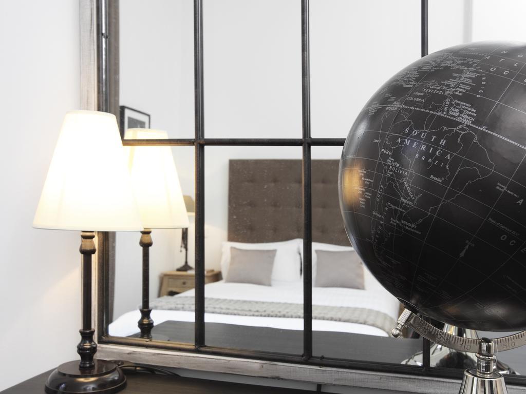 Livinparis - Luxury 3 Bedrooms Le Louvre I Oda fotoğraf