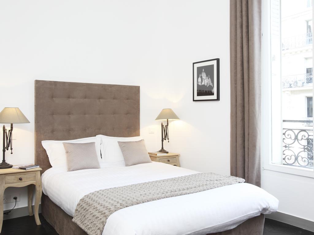 Livinparis - Luxury 3 Bedrooms Le Louvre I Oda fotoğraf